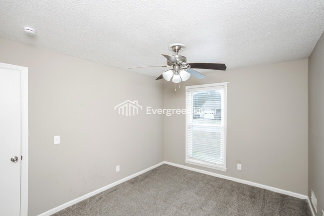 Building Photo - 109 Duchess Trail