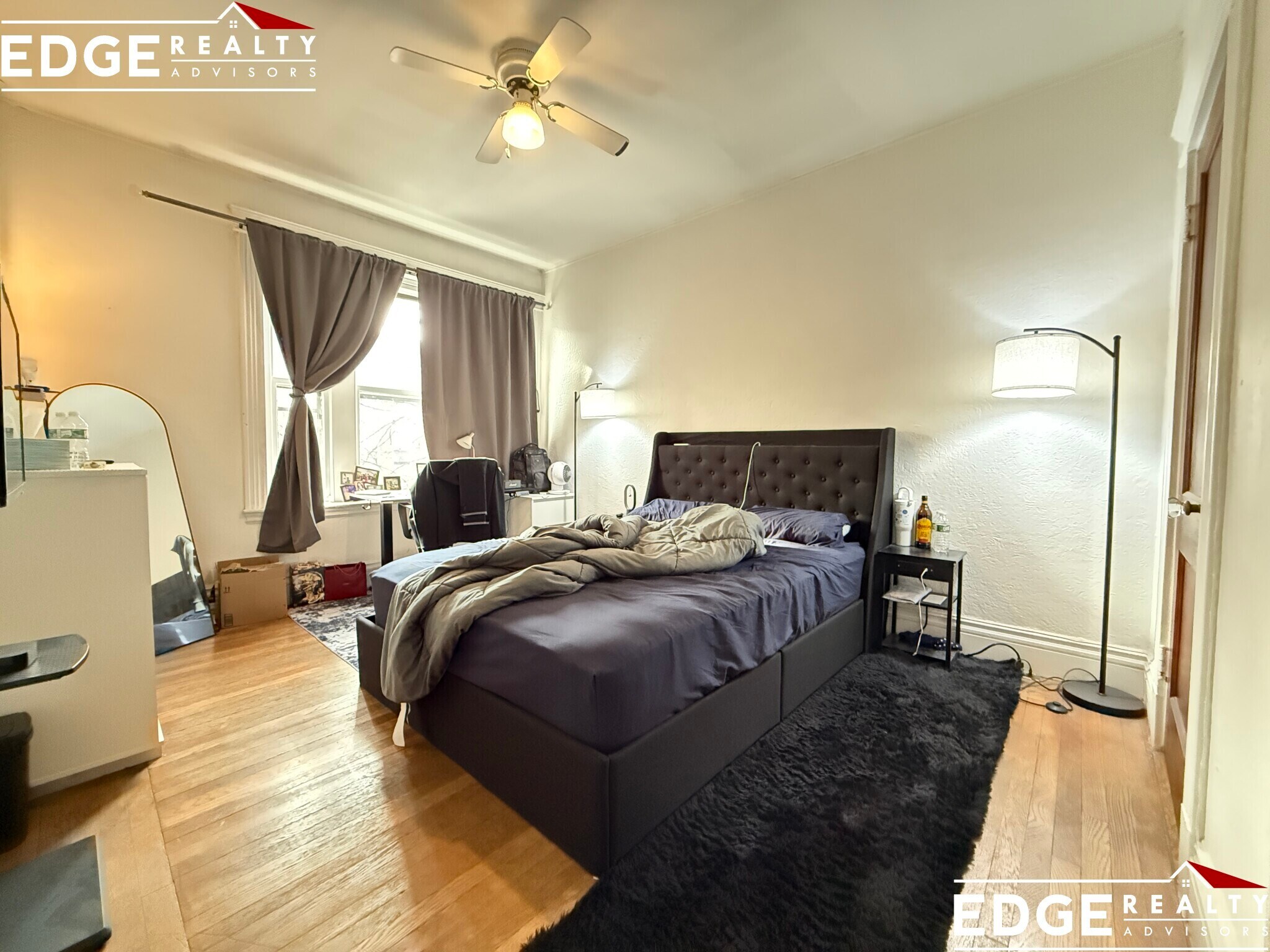 Building Photo - 11 Euston St