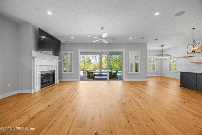 Building Photo - 86 Sunset Ridge Ct