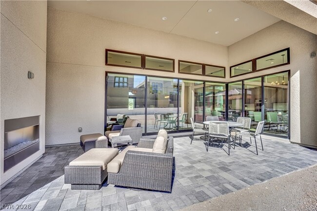 Building Photo - 10973 Horizon Ledge Ave