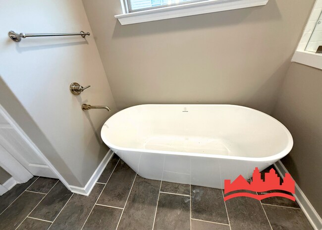 Building Photo - 7565 Bridalbrook Ln