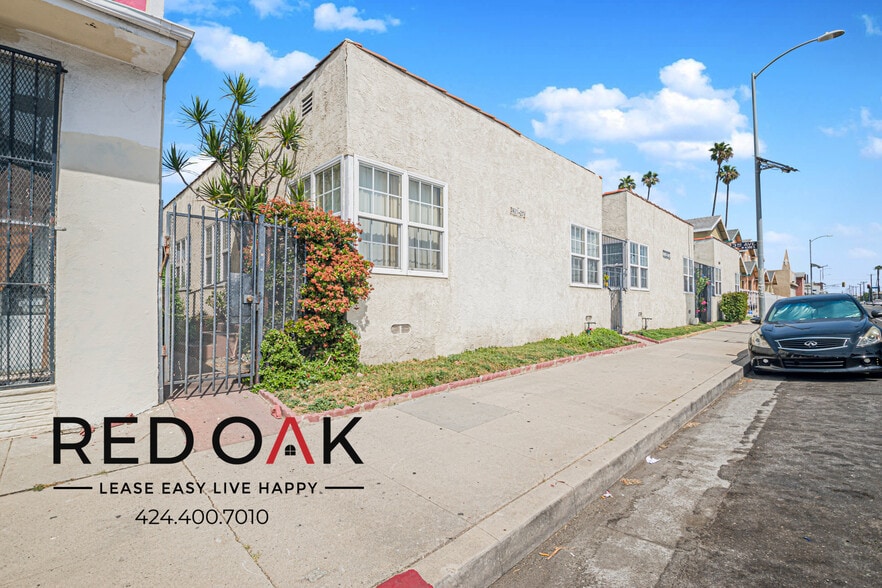 Building Photo - 2417 W Vernon Ave