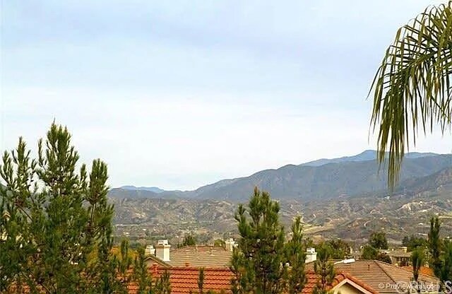 Building Photo - 32849 Northshire Cir