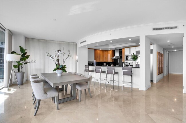 Building Photo - 10295 Collins Ave