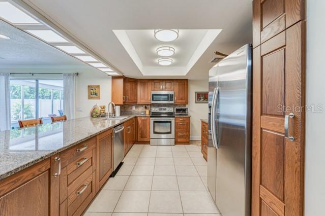 Building Photo - 13940 Joyce Dr