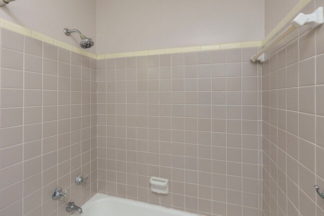 Building Photo - 4225 Rudy Ln