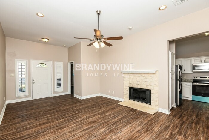 Building Photo - 4804 Deal Dr