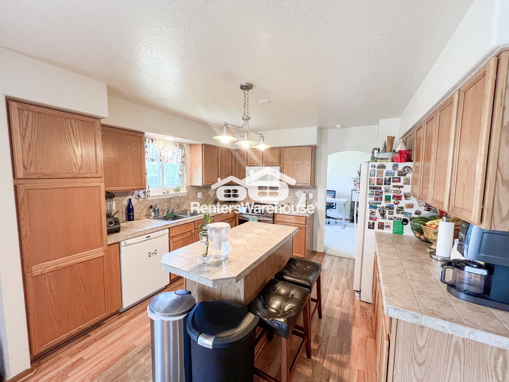 Building Photo - 4392 Deephaven Ct