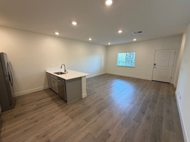 Building Photo - Brand New DR Horton Home in NW Reno!