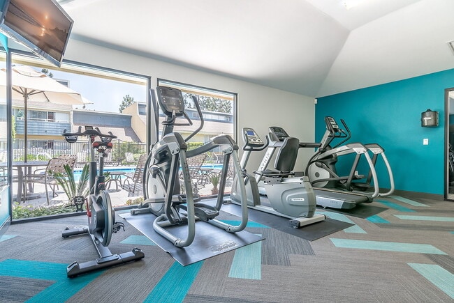 Building Photo - The Lofts at Pinehurst