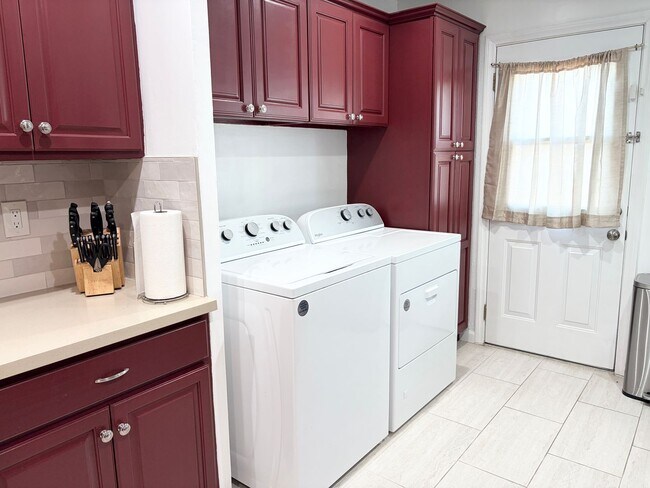 Building Photo - Fully Furnished 3BR Home with Private Patio & Backyard – Perfect Covina Getaway
