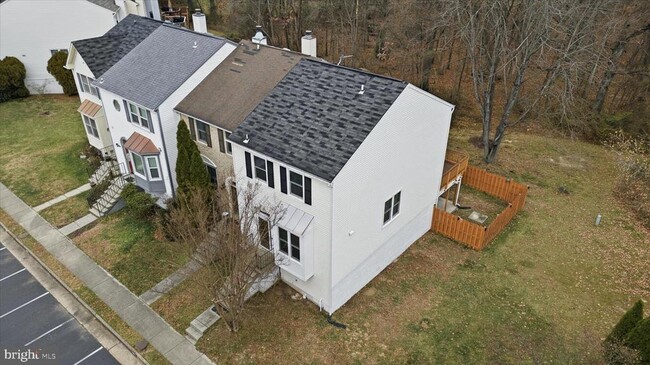 Building Photo - 5927 Wild Brook Ct