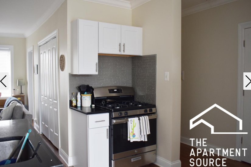 Building Photo - 3819 N Greenview Ave