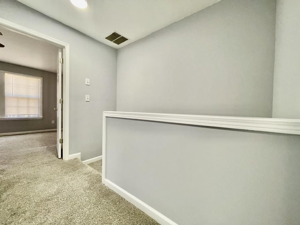 Building Photo - 2758 Ashleigh Ln