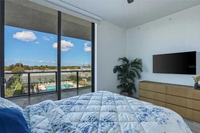 Building Photo - 3101 Bayshore Blvd