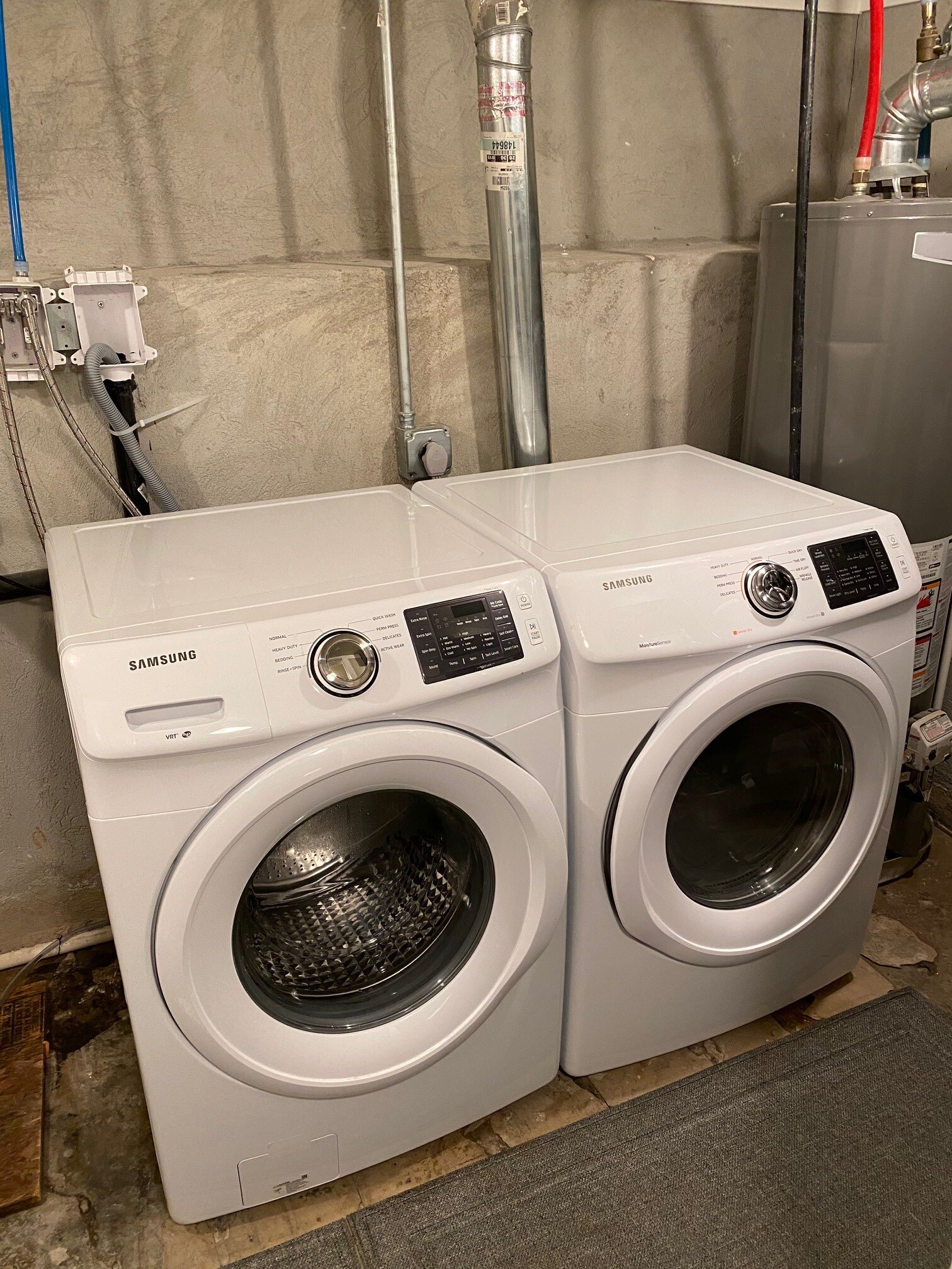 Washer/Dryer - 915 Irving St