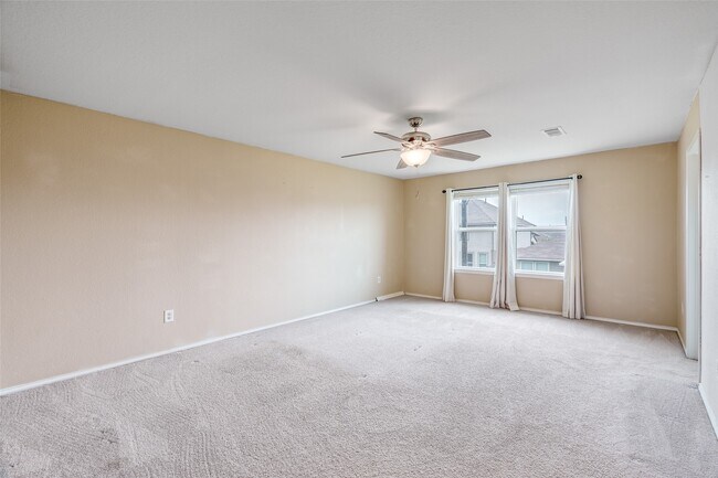 Building Photo - 5722 Basin Ranch Ln