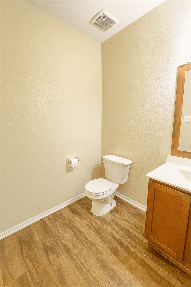 Building Photo - 9838 Twinbear Creek