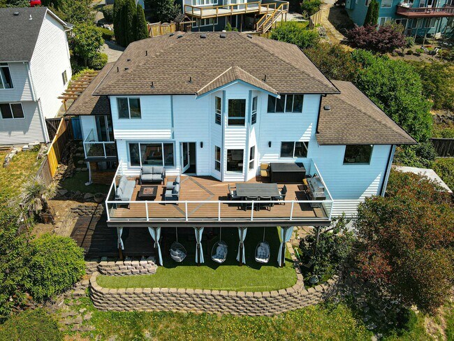 Building Photo - 7904 80th Ave NE