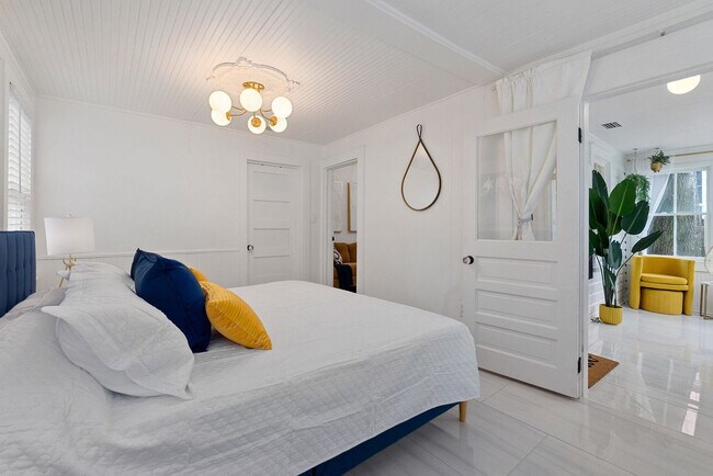 Building Photo - 140B M L King Ave