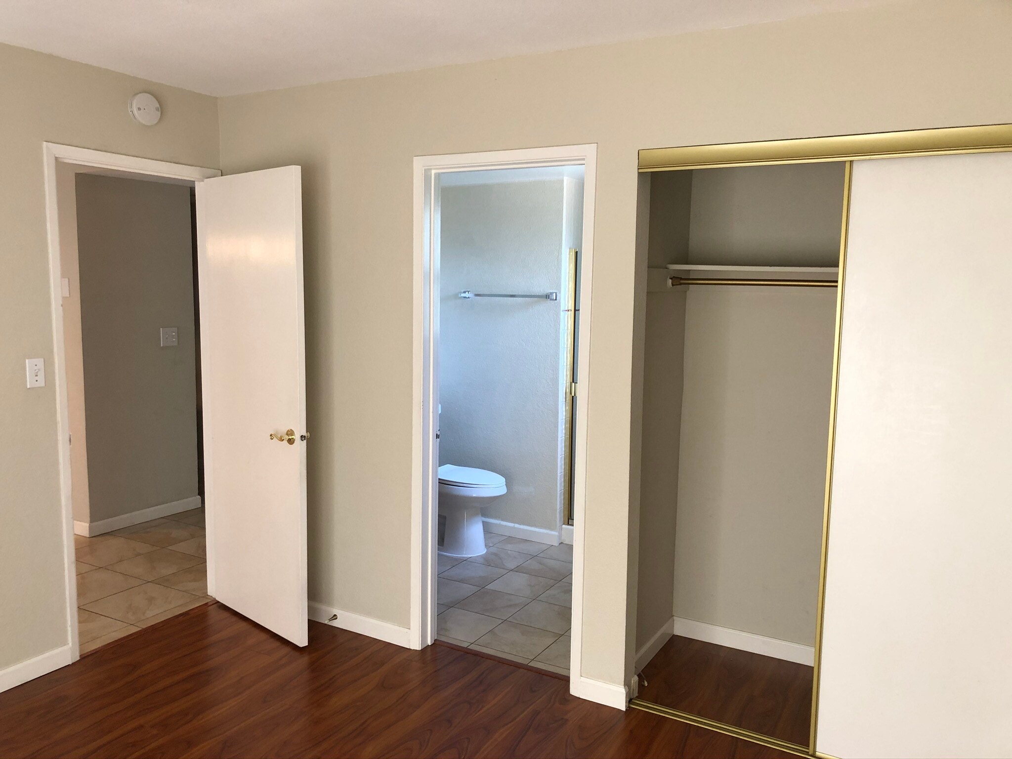 Downstairs bedroom/bathroom - 24352 Dover Ln