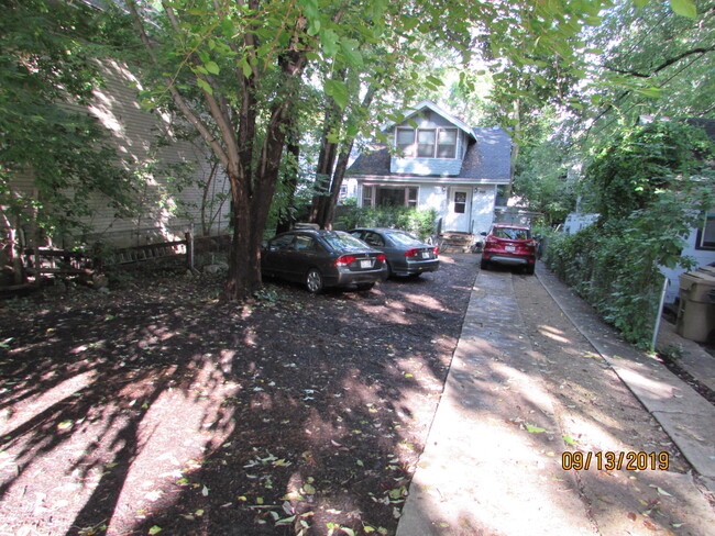 Street View - 1116 E Gorham St