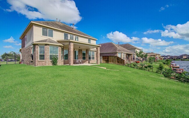 Building Photo - 2202 Anzio Ct