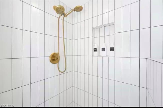 Building Photo - 1810 NW 17th St