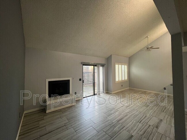 Building Photo - 1414 Pajaro Ave