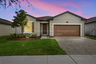 Building Photo - 2772 Mead Ave