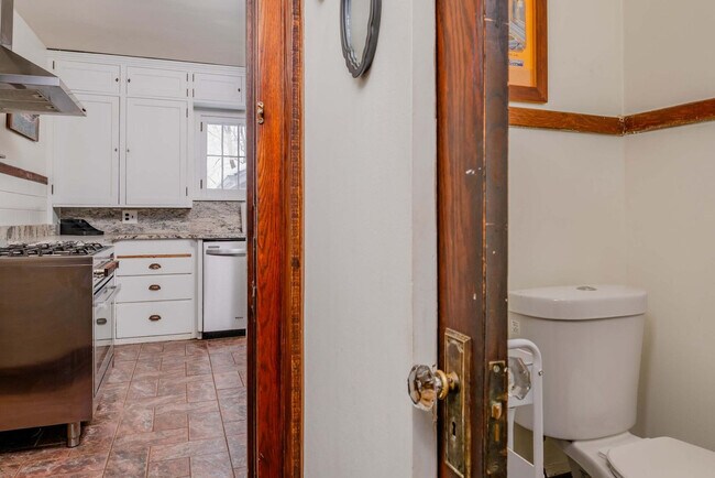 Building Photo - 301 W Wisconsin Ave