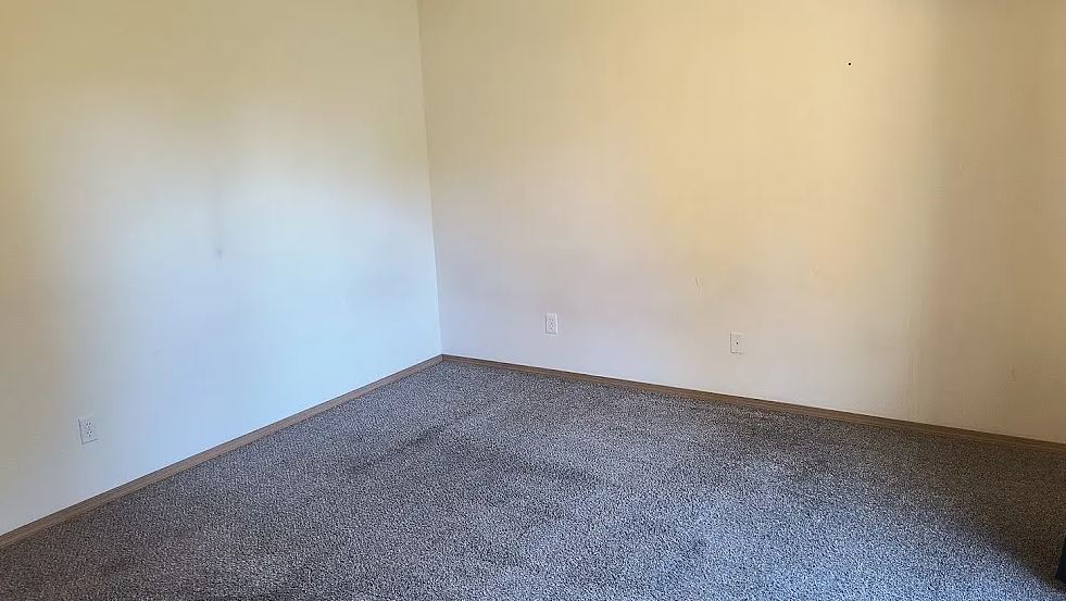 Building Photo - 16916 NE 33rd St