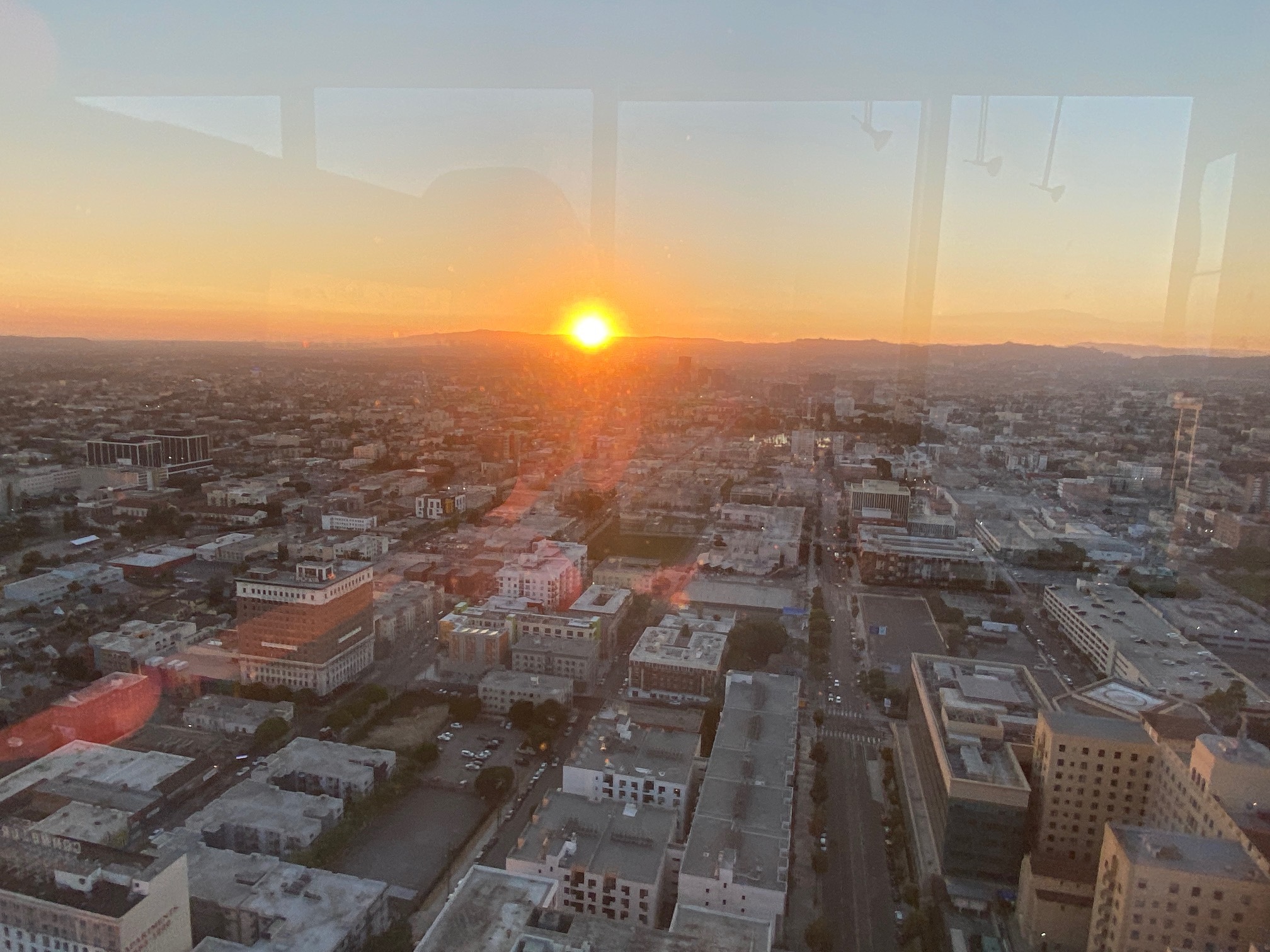 Sunset View - 1100 Wilshire Blvd