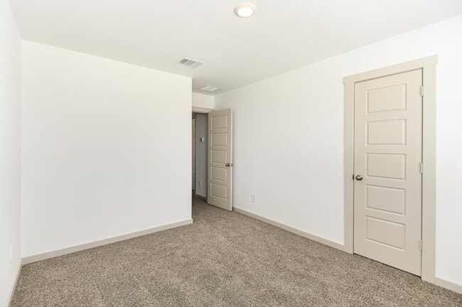 Building Photo - 7918 Brumly Ln