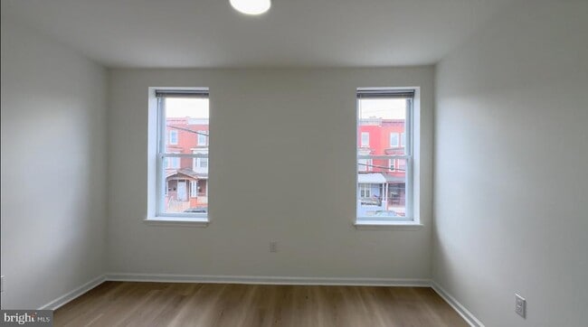 Building Photo - 1628 W Lehigh Ave