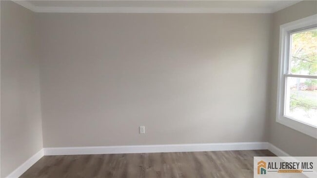 Building Photo - 1 Sturbridge Dr