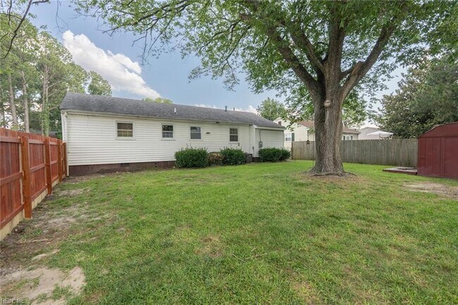 Building Photo - 314 Mohican Dr