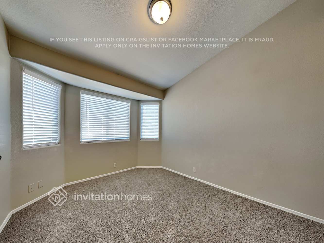 Building Photo - 4643 N 100th Ave