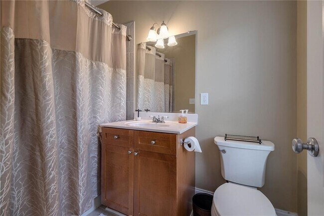 Building Photo - 1572 Mosaic Way
