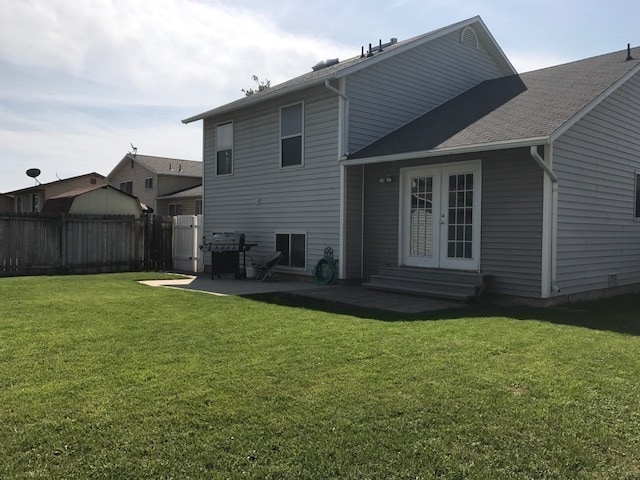 Building Photo - Pet Friendly Home on Corner Lot w 2 car garage