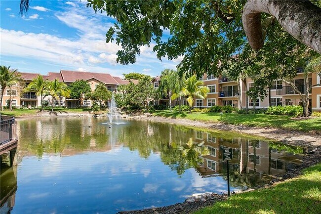 Building Photo - 8851 Wiles Rd