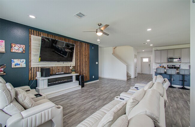 Building Photo - 22 Desert Spring Ln