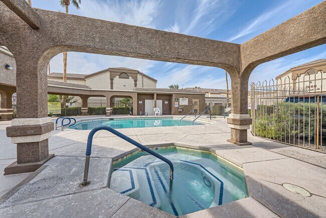 Building Photo - Fully Furnished 2 Bed/2 Bath Condo in Northwest Las Vegas!