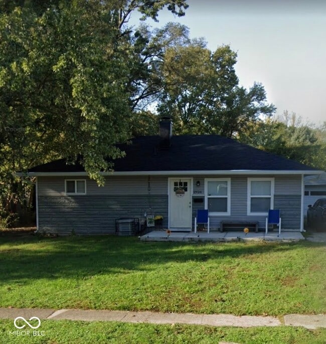 Building Photo - 2926 Eagledale Dr