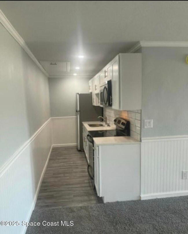 Building Photo - 1710 Bottlebrush Dr