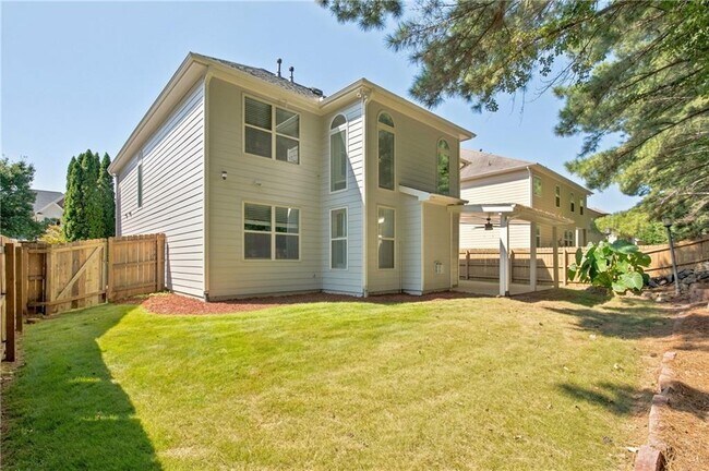 Building Photo - 3135 Carrick Rd
