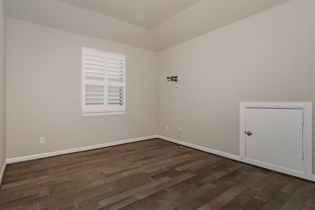 Building Photo - 27 Whitbarrow Pl