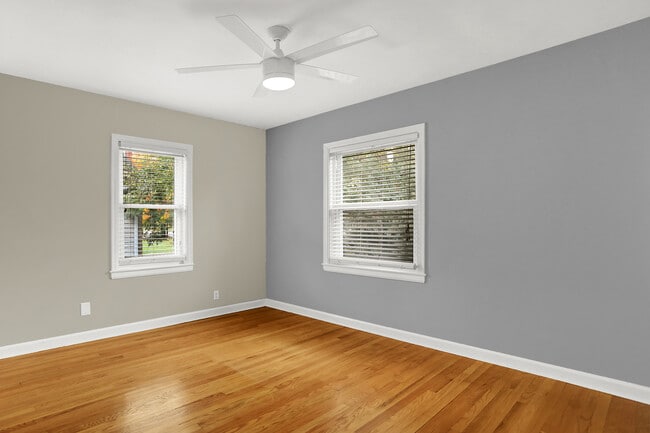 Building Photo - 233 W Westfield Blvd