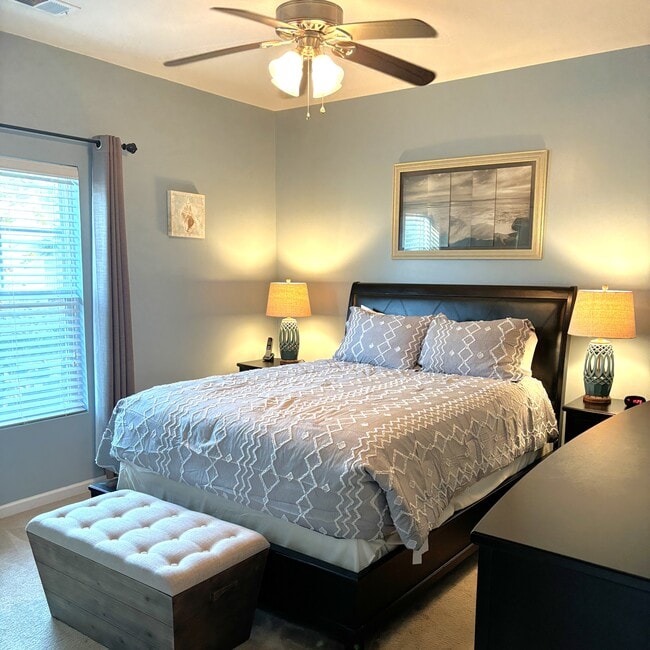 Building Photo - 6253 Catalina Dr