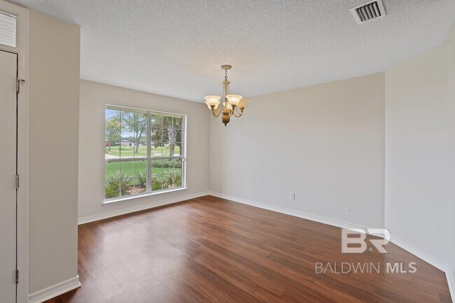 Building Photo - 157 Pemberton Loop